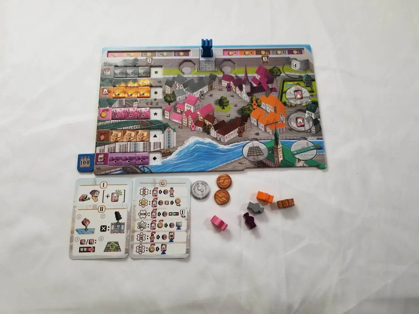 Hamburg - WiredVillage Games - Queen Games