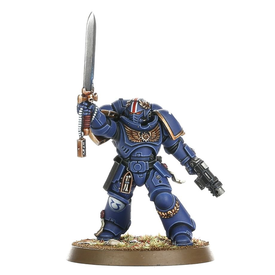 Warhammer 40k Space Marines Primaris Lieutenant with Power Sword - WiredVillage Games - Games Workshop